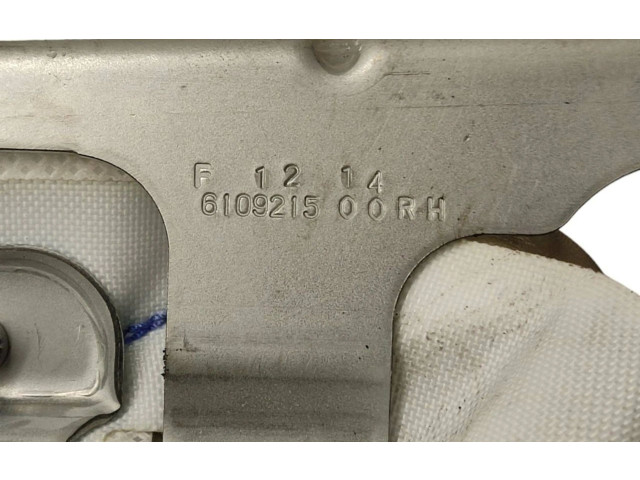 Боковая подушка безопасности 610921500, 611042400 KIA Venga