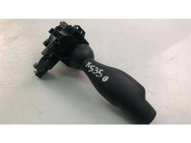 Мултифункционный включатель управления / ручка