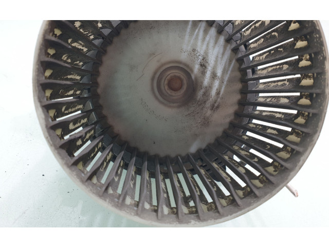 Вентилятор печки Dacia Dokker