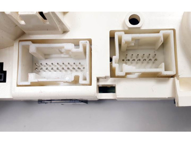 Блок управления климат-контролем A1698301385   Mercedes-Benz A W169