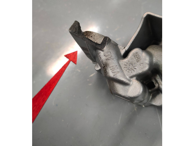 Масляный насос  DTT DTTA DTTB DTTC 05L115103F  Volkswagen Golf VIII 