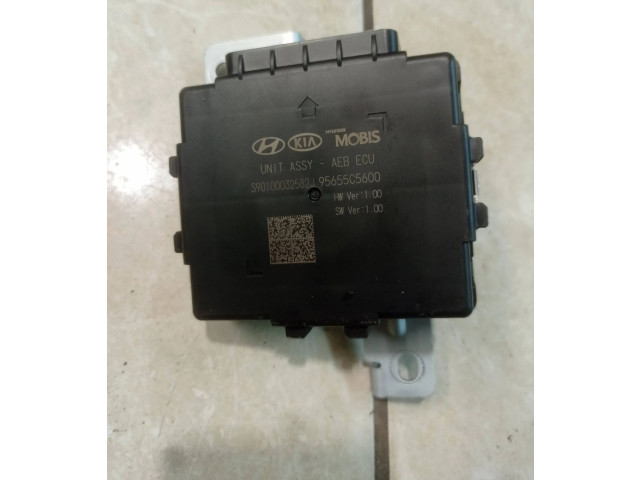 Блок управления парковки 95655C5600, S90000032582J   KIA Sorento