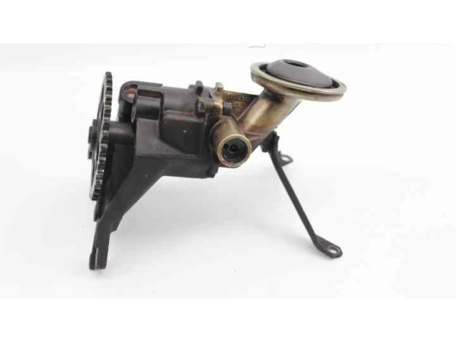 Масляный насос  ABD 30115109  Volkswagen Golf III 