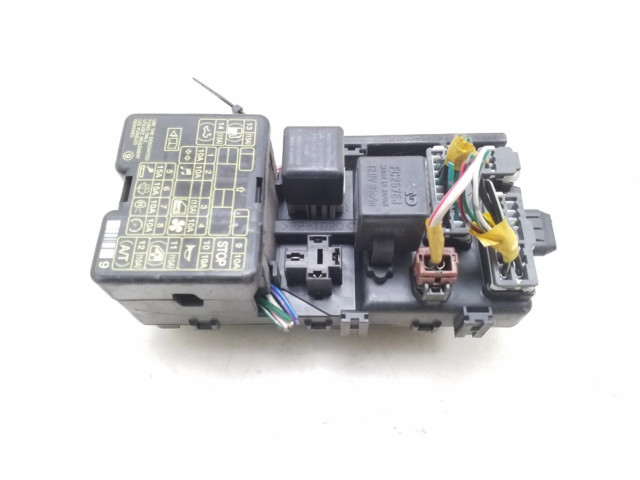 Блок предохранителей Mitsubishi Pajero Sport I