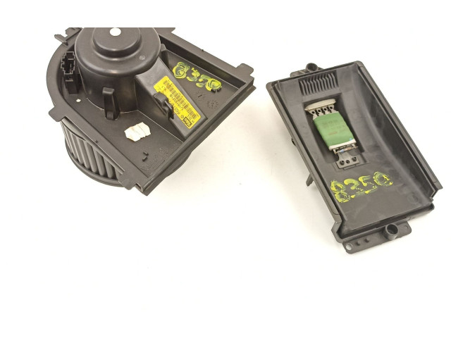 Вентилятор печки 1J1819021B Volkswagen Golf SportWagen