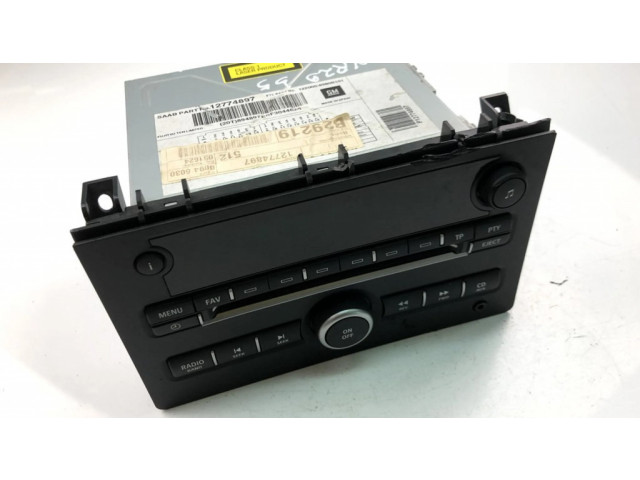 Радио/ проигрыватель CD/DVD / навигация