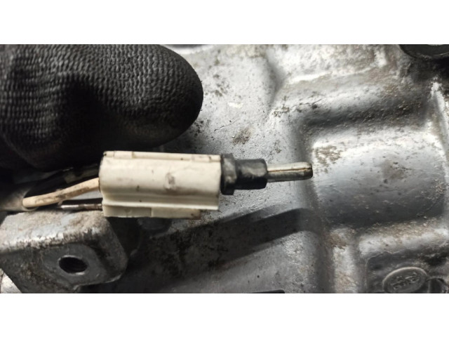 Компрессор (насос) кондиционера воздуха