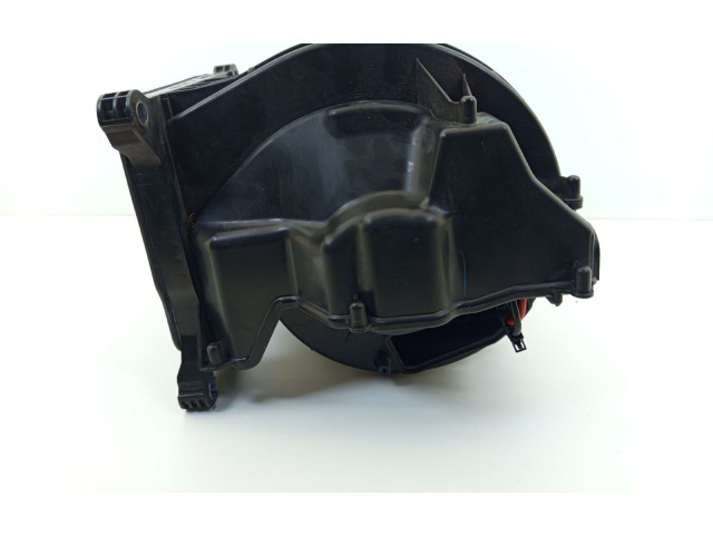 Вентилятор печки    4F0820020A   Audi A6 S6 C6 4F