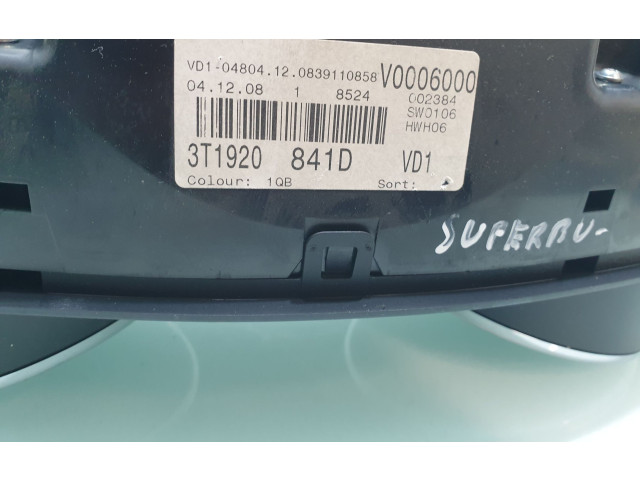 Панель приборов 3T1920841D   Skoda Superb B6 (3T)       