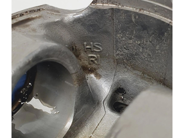 Píst 080310 Renault Megane II