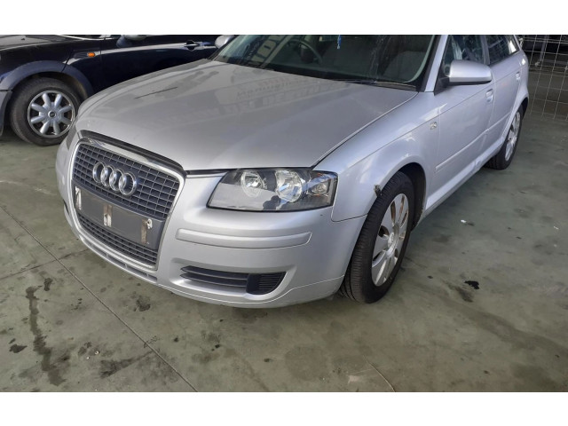 Руль Audi A3 S3 A3 Sportback 8P 2005 - 2013 года