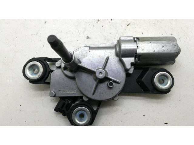 Моторчик заднего дворника BV6117K441AA    Ford Focus