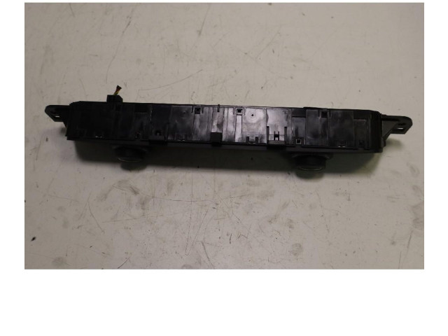 Блок управления климат-контролем 98340416ZD   Peugeot Partner III