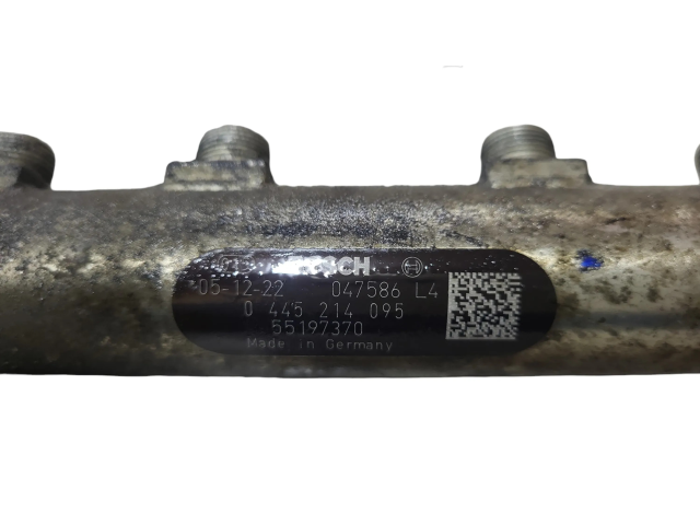 Vstřikovací lišta 0445214095, 55197370 Fiat Punto (188) pro naftový motor 1.9