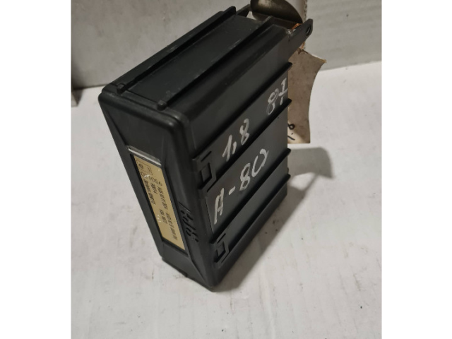 Блок комфорта HJS63010034, 0098123   Audi 80 90 B3   