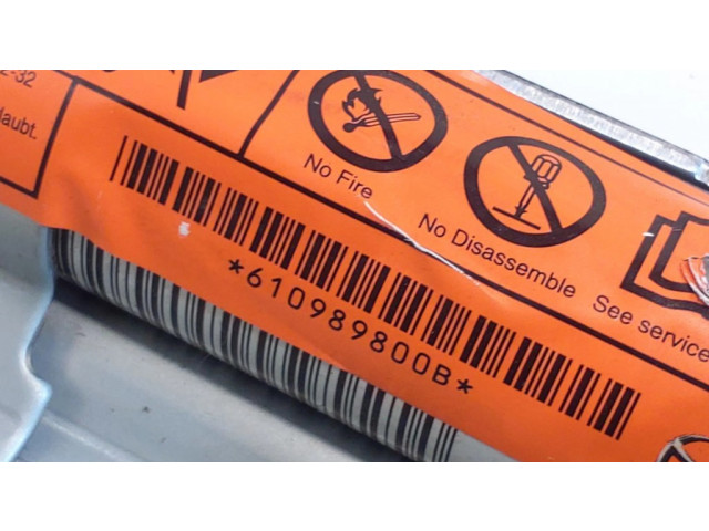 Боковая подушка безопасности 610989800B Mazda 3 II