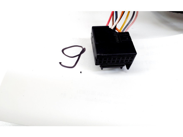 Зеркало электрическое Skoda Octavia Mk3 (5E) 2013 - 2019 года