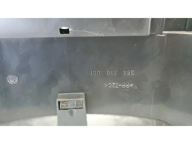 Přístrojová deska Opel Zafira A 2002 09228757, D231101