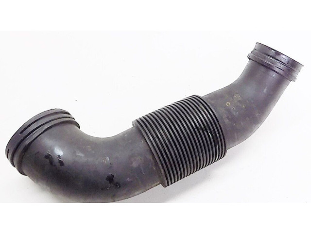 Деталь (детали) канала забора воздуха