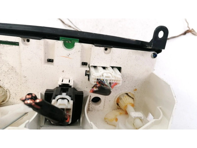 Блок управления климат-контролем Mazda 3 I