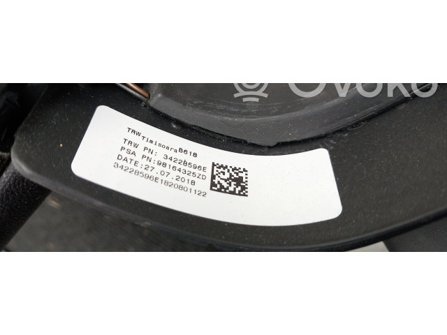 Руль Citroen C3 Aircross 2017 - года 98164325ZD