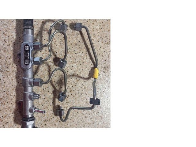 Магистральная трубка топлива