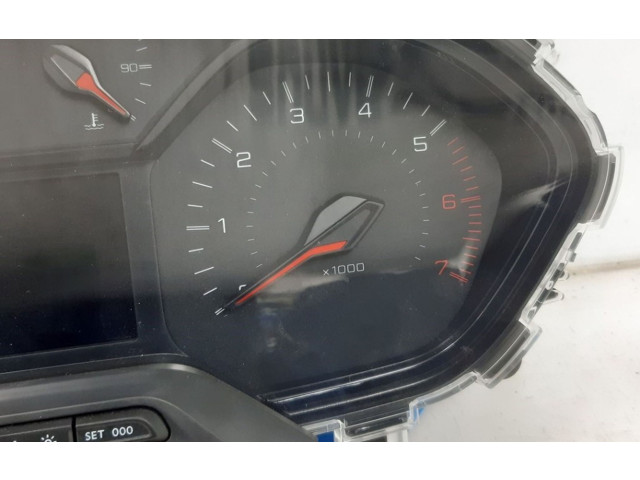 Панель приборов Peugeot Partner III