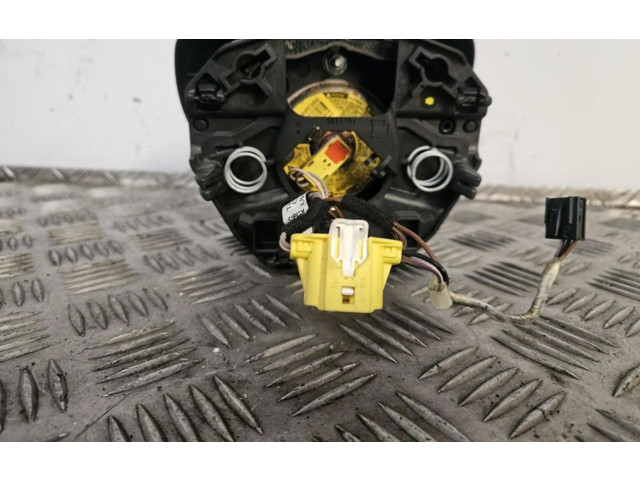 Подушка безопасности двери 5E0880201B   Skoda Octavia Mk3 (5E)