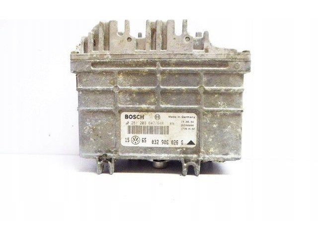 Блок управления двигателем Блок управления Volkswagen Golf III