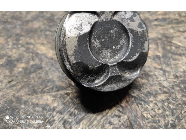  Поршень с шатуном    Mini Cooper Countryman R60  