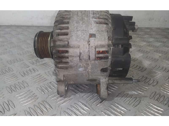 Генератор 021903026L, HVW0001540202   Volkswagen Passat Alltrack      