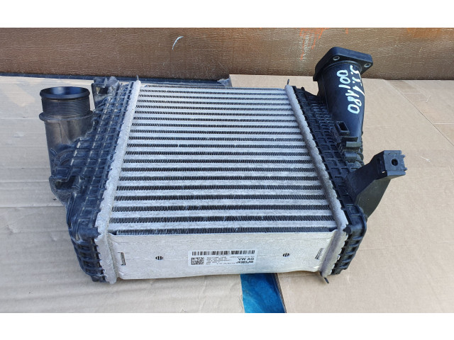 Интеркулер  4M0145804BT, JD1271007690   Audi Q8 