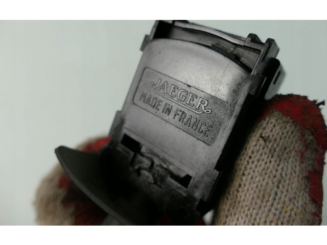 Ручка стеклоочистителей 34324502 Citroen Xantia