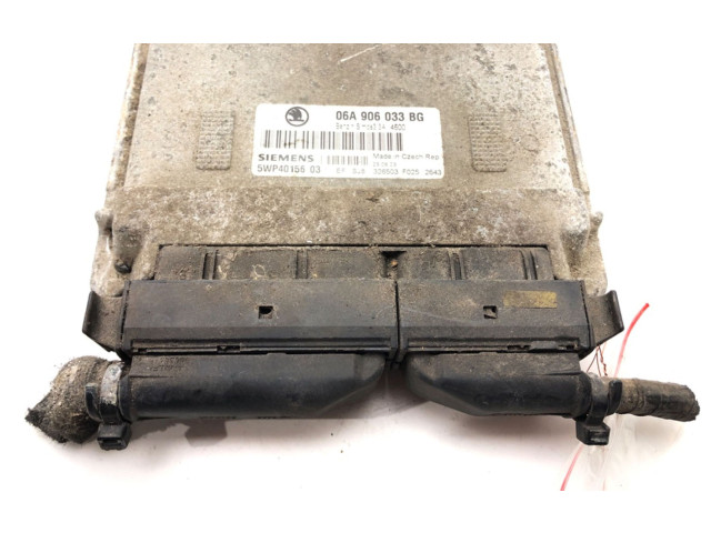 Блок управления двигателем Блок управления 06A906033BG Skoda Octavia Mk1 (1U)