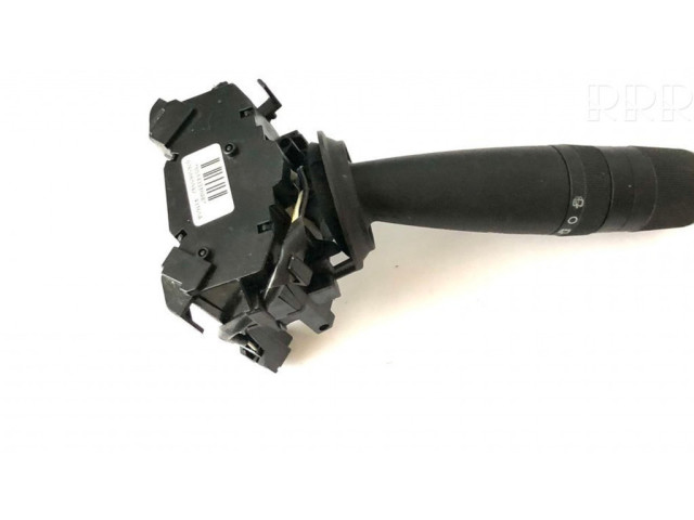 Ручка стеклоочистителей