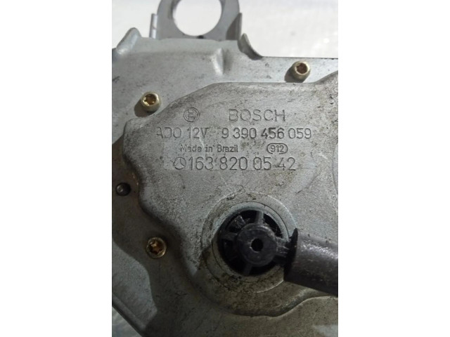 Моторчик заднего дворника 1638200542    Mercedes-Benz CL C215