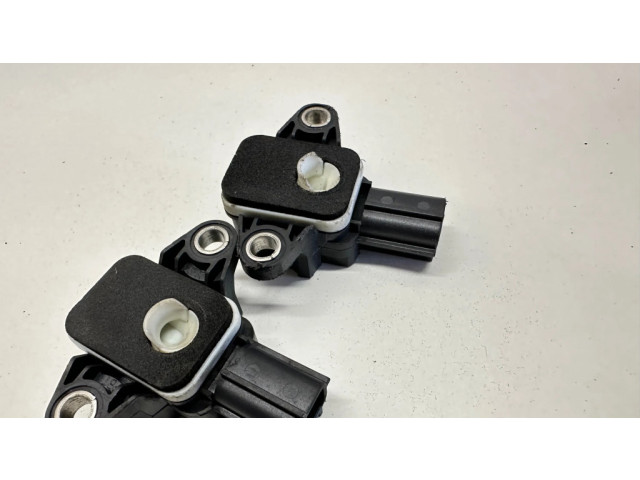 Датчик удара надувных подушек