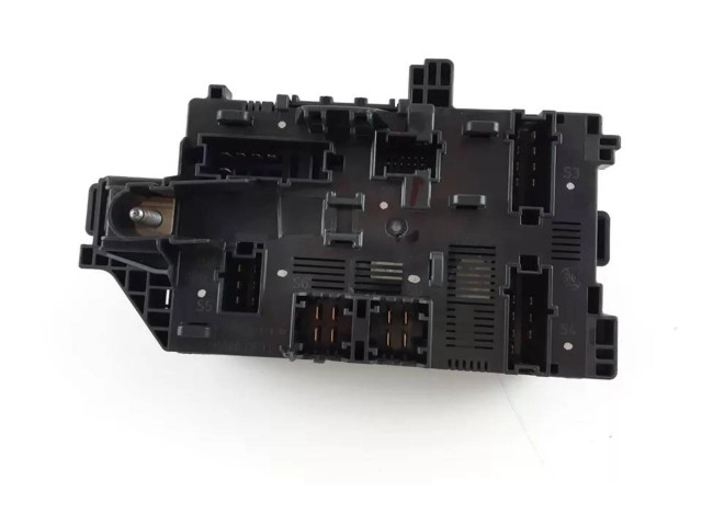 Блок предохранителей A1679067303 Mercedes-Benz GLE W167