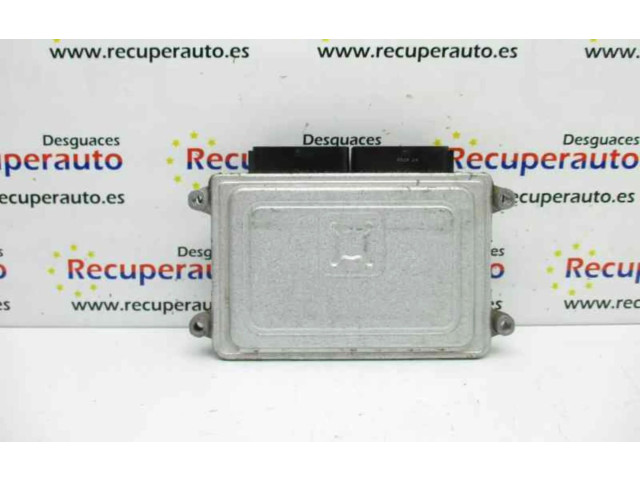 Блок управления двигателем Блок управления 96983177   Chevrolet Astra