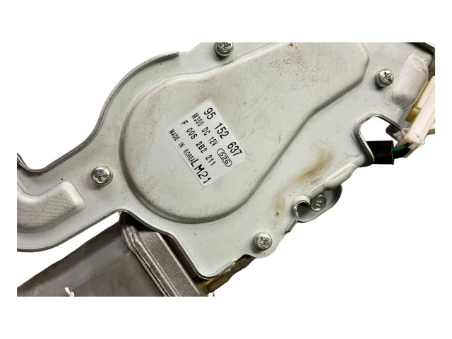 Моторчик заднего дворника 95152637 Chevrolet Spark