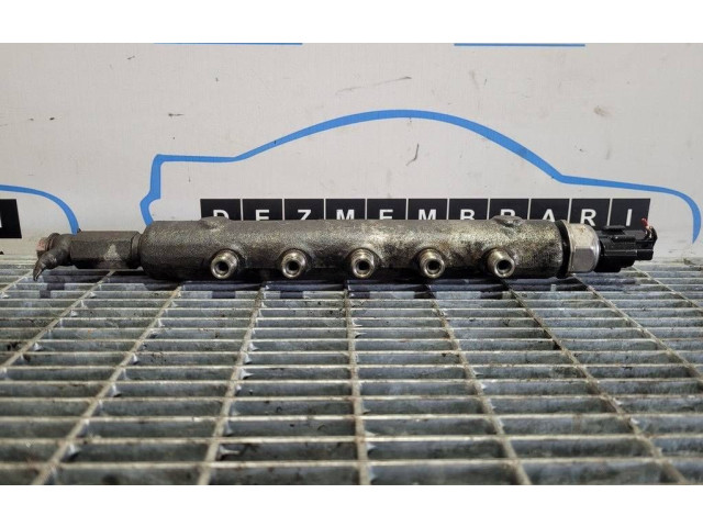 Топливная рампа Mitsubishi L200 для двигателя 4D56