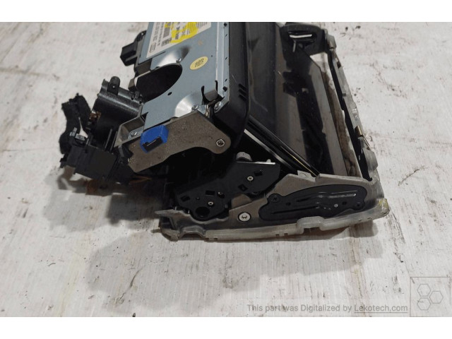 Дисплей    8V0857273M6PS   Audi A3 S3 8V