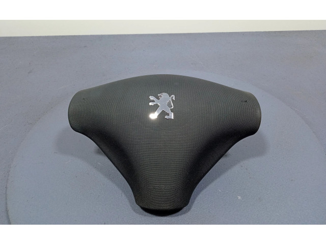 Подушка безопасности водителя Peugeot 107