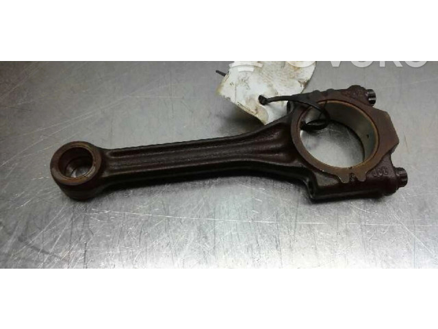 Шатун       Seat Arosa