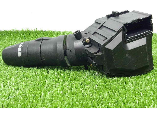 Ручка стеклоочистителей 25260AV770 Nissan Almera Tino