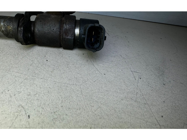 Форсунка 0445110078, 8658353    Volvo V70   