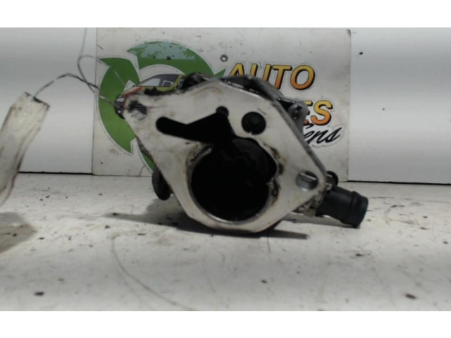 Вакуумный насос       Renault Clio III  2005 - 2012 года   