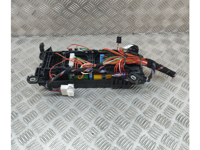 Блок предохранителей A2469067200, A2465400140 Mercedes-Benz A W176