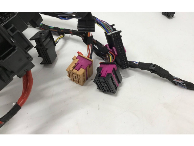 Блок предохранителей 80A971845, 1J0972977 Audi Q5 SQ5