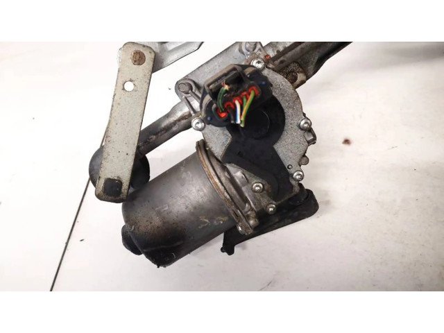 Моторчик дворников 2s6t17b571ac Ford Fiesta